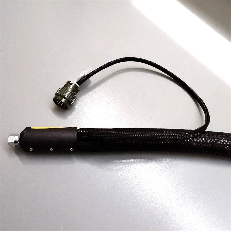 hot melt glue pipe.jpg